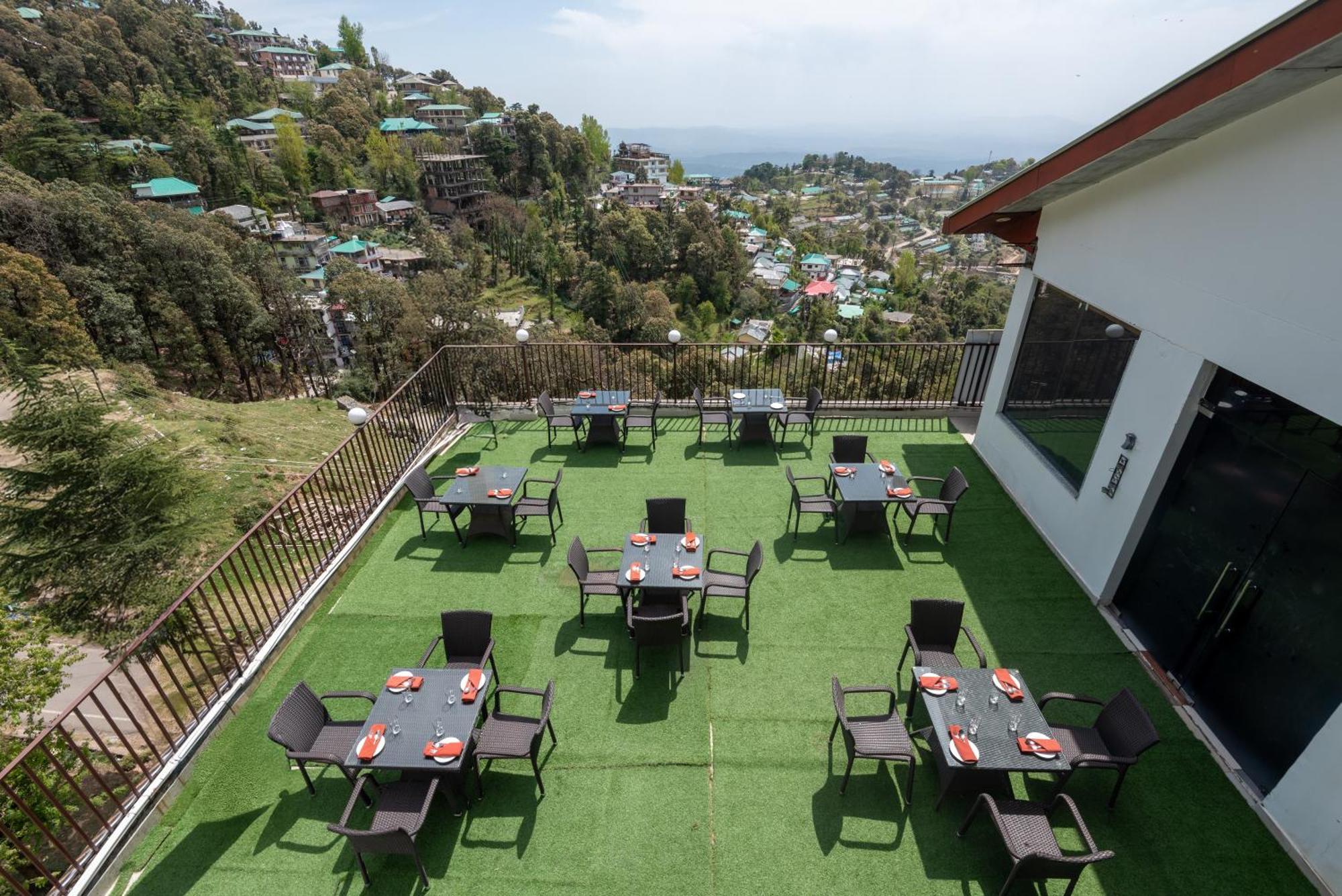 Hotel Shiva Sanctuary By Dls Hotels, Mcleod Ganj Dharamshala Exteriör bild