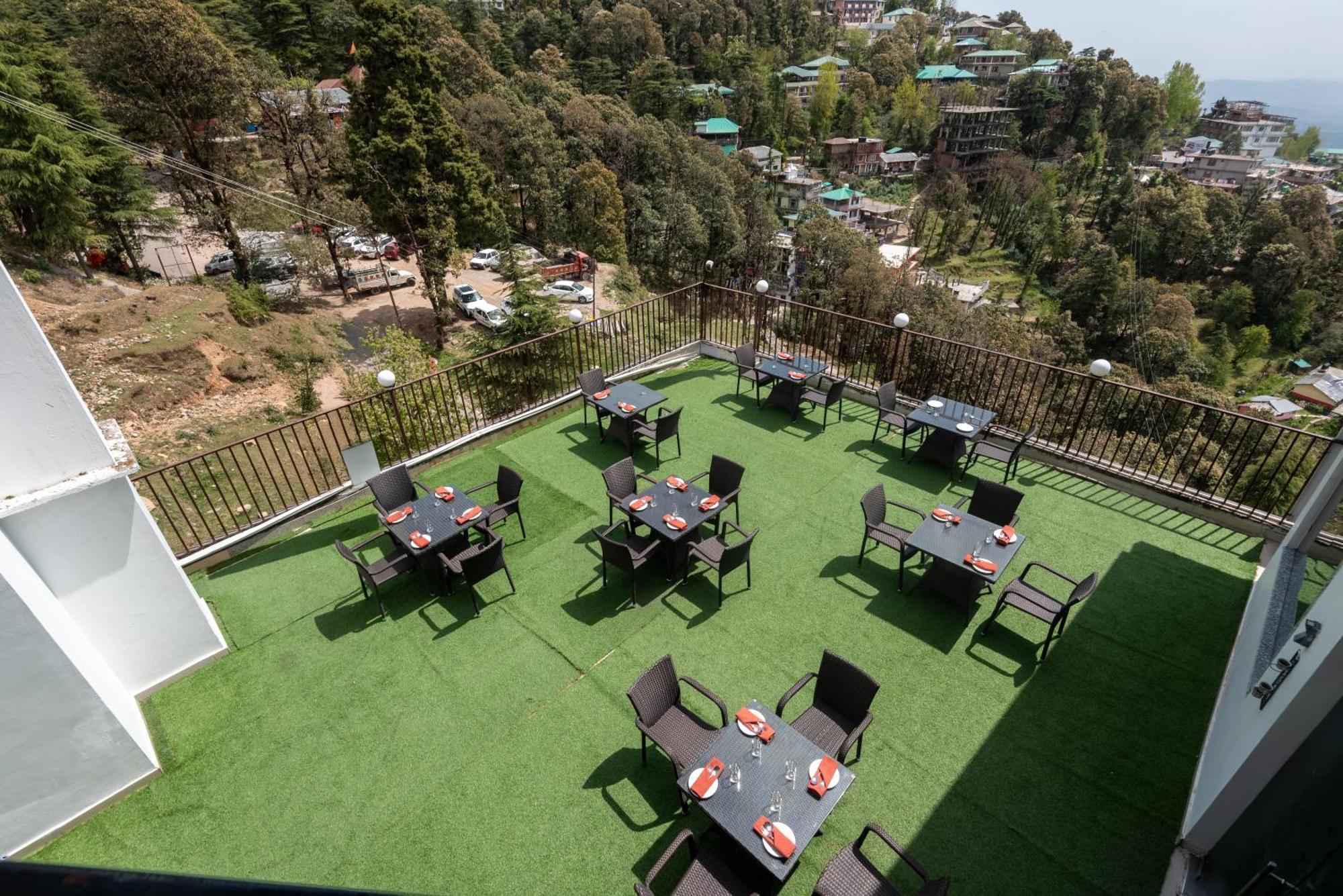 Hotel Shiva Sanctuary By Dls Hotels, Mcleod Ganj Dharamshala Exteriör bild